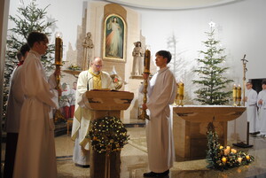 A Słowo ciałem się stało i zamieszkało między nami...