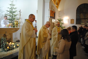 A Słowo ciałem się stało i zamieszkało między nami...
