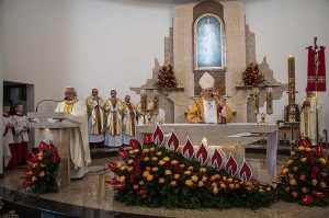 Bp Stanisław Jamrozek z posługą w naszej parafii
