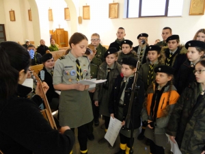 Kolędowanie przy żłóbku Pana Jezusa