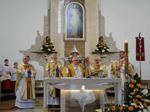 Niedziela Miłosierdzia Bożego - imieniny parafii