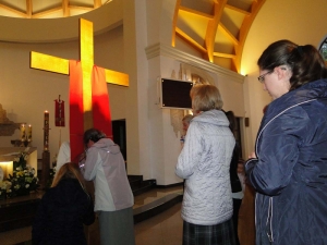 PRZYJĘCIE JEZUSA JAKO JEDYNEGO PANA I ZBAWICIELA - IV dzień rekolekcji