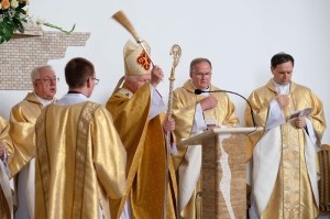 Konsekracja kościoła i jubileusz parafii