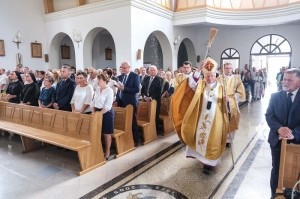 Konsekracja kościoła i jubileusz parafii
