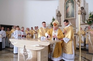 Konsekracja kościoła i jubileusz parafii