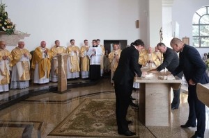 Konsekracja kościoła i jubileusz parafii