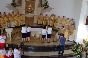 Konsekracja kościoła i jubileusz parafii