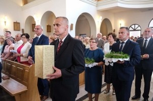 Konsekracja kościoła i jubileusz parafii