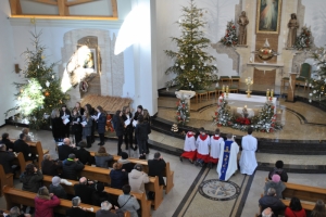 Zespół TARNINA z kolędą w naszym kościele