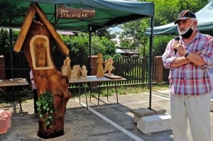 Poświęcenie kapliczki z Chrystusem Frasobliwym