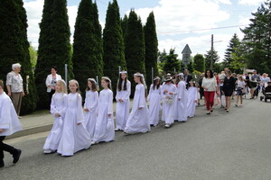 Idzie, idzie Bóg prawdziwy - Boże Ciało 2021