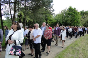 Idzie, idzie Bóg prawdziwy - Boże Ciało 2021