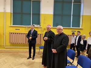 Wizyta Księdza Biskupa w szkole