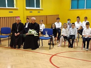 Wizyta Księdza Biskupa w szkole