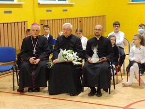 Wizyta Księdza Biskupa w szkole