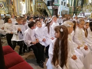Dzieci z pielgrzymką u Matki Bożej Kalwaryjskiej