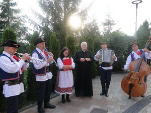 MB Zielnej - dziękczynienie za kapłaństwo, parafię i tegoroczne plony