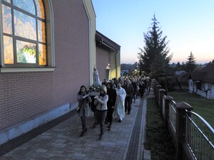 Fatima: Matko grzeszników, módl się za nami