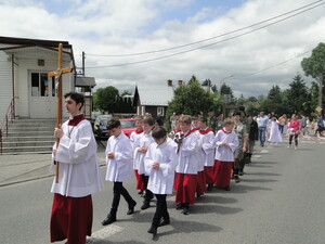 Dziękczynienie Bogu za dar Eucharystii