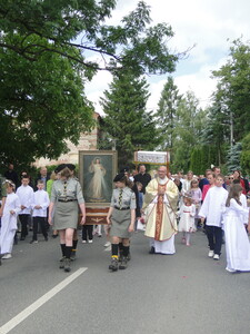 Dziękczynienie Bogu za dar Eucharystii