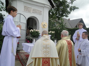 Dziękczynienie Bogu za dar Eucharystii