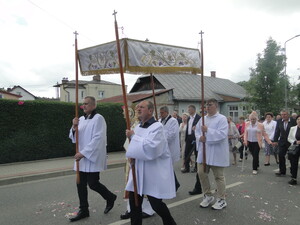 Dziękczynienie Bogu za dar Eucharystii
