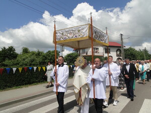 Dziękczynienie Bogu za dar Eucharystii