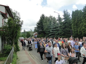 Dziękczynienie Bogu za dar Eucharystii