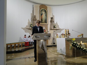Błogosławieństwo nowych ministrantów i lektorów