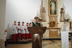 Wielka Noc: światło - słowo - woda - uczta