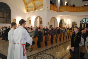 Wielka Noc: światło - słowo - woda - uczta