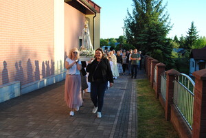 Fatima - pierwsze objawienie się Matki Bożej