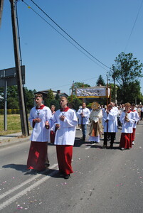 Jezus jest wśród nas – procesja Bożego Ciała 2025