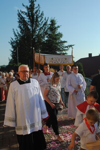 Błogosławieństwo dzieci i wianków