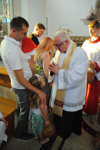 Błogosławieństwo dzieci i wianków