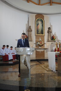 Pierwsza Msza Święta w rodzinnej parafii