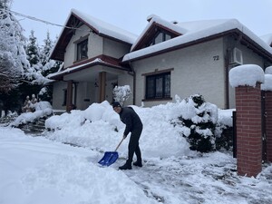 Pierwszy śnieg na Białobrzegach