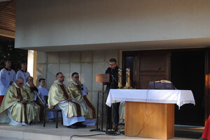 Wspólna modlitwa na krośnieńskim cmentarzu