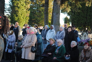 Wspólna modlitwa na krośnieńskim cmentarzu