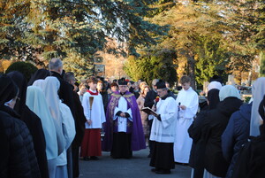 Wspólna modlitwa na krośnieńskim cmentarzu