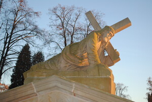 Wspólna modlitwa na krośnieńskim cmentarzu