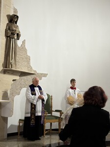 Duchowe odnowienie: renowacja Misji Świętych