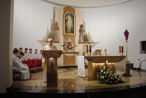 Parafialne dziękczynienie za dar Eucharystii i Kapłaństwa – Wielki Czwartek