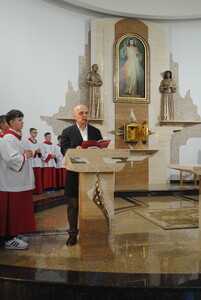 „Wykonało się” – Wielkopiątkowa Liturgia Męki Pańskiej