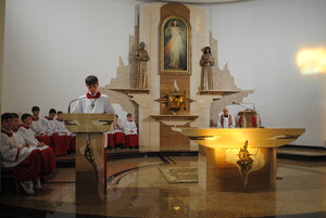 „Wykonało się” – Wielkopiątkowa Liturgia Męki Pańskiej