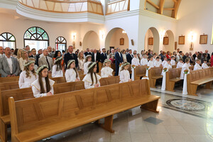 Radosny Dzień Pierwszej Komunii Świętej