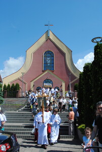 Publiczne świadectwo wiary – procesja eucharystyczna ulicami naszej parafii