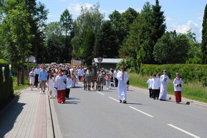 Publiczne świadectwo wiary – procesja eucharystyczna ulicami naszej parafii