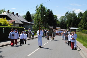 Publiczne świadectwo wiary – procesja eucharystyczna ulicami naszej parafii