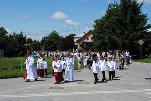Publiczne świadectwo wiary – procesja eucharystyczna ulicami naszej parafii